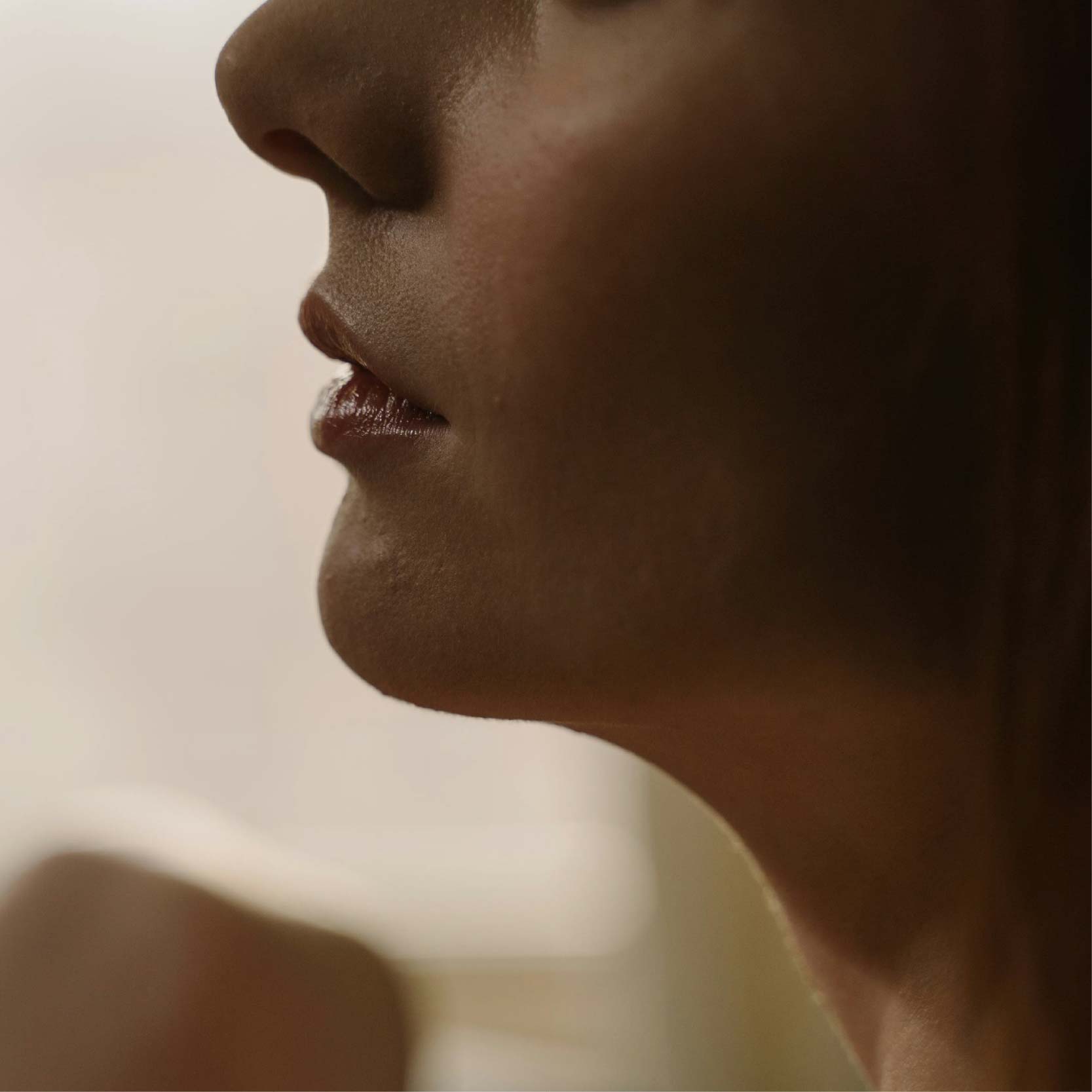 Teint terne : comment redonner de l’éclat à son visage ?
