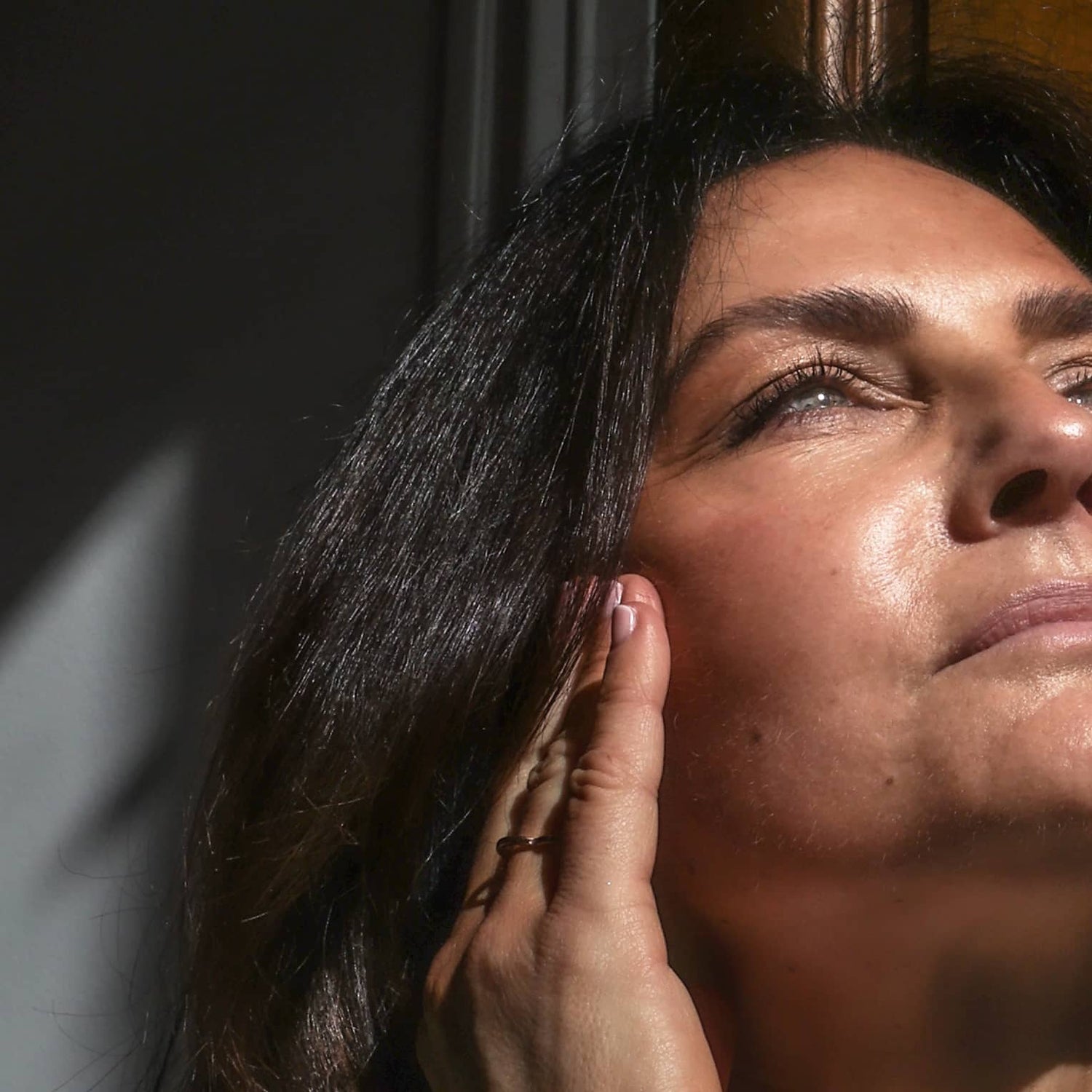 Comment prendre soin de son contour des yeux ?